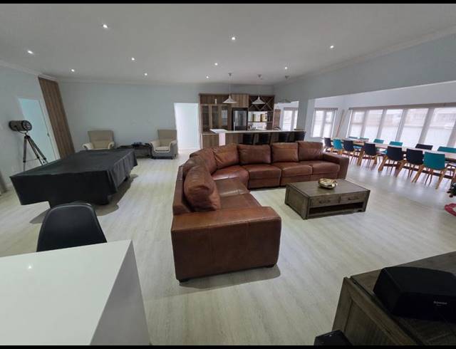 5 BEDROOM HOUSE FOR SALE IN MARINA MARTINIQUE